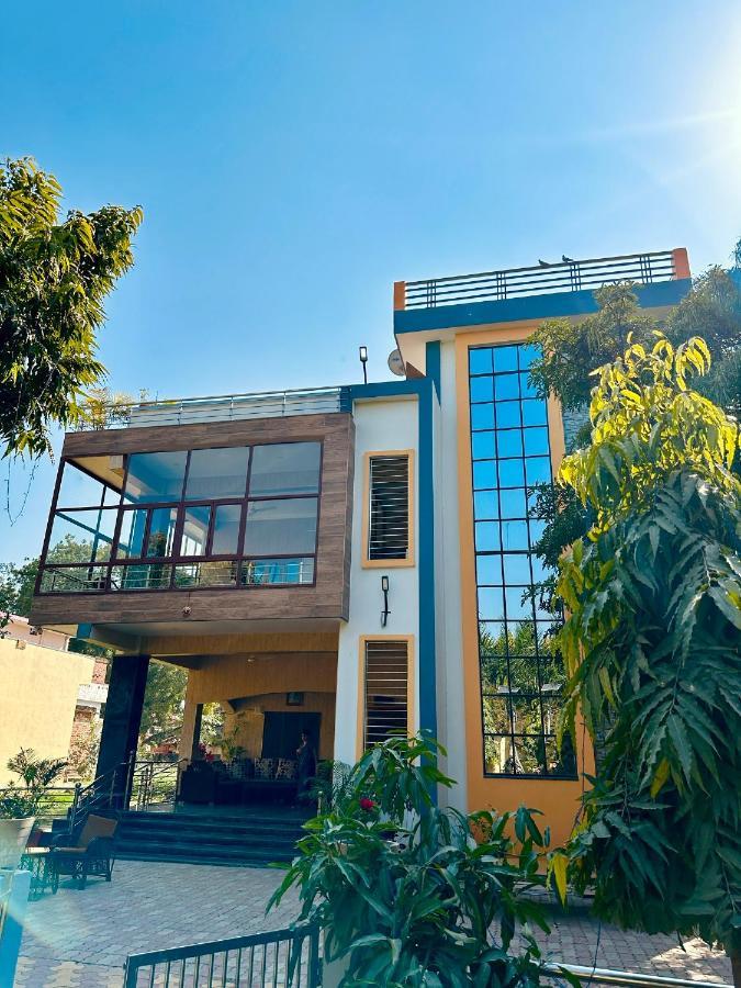 Kaashi Flora Villa Varanasi Exteriör bild